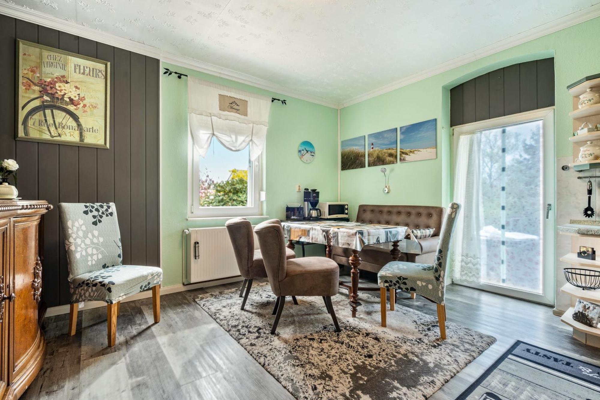 Urlaub Mit Hund Apartamento Neupetershain Exterior foto